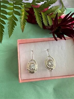 Silpada sterling Silver bullseye Drop Earrings with cubic zirconia